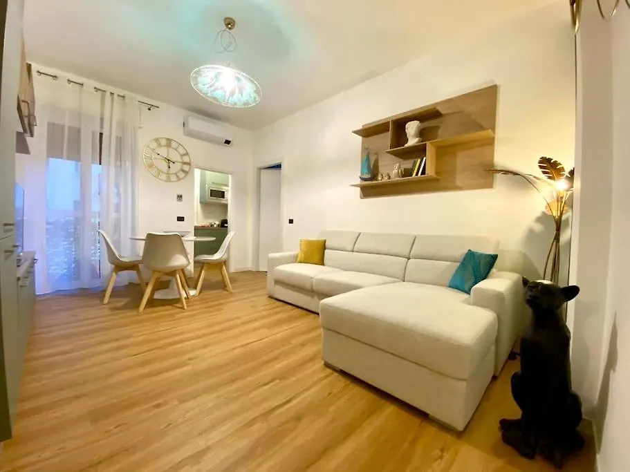 Casa Washington, Corso Vercelli, Citylife, Milano Apartment Milan