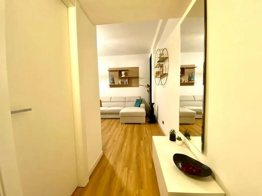 Casa Washington, Corso Vercelli, Citylife, Milano Apartment Milan