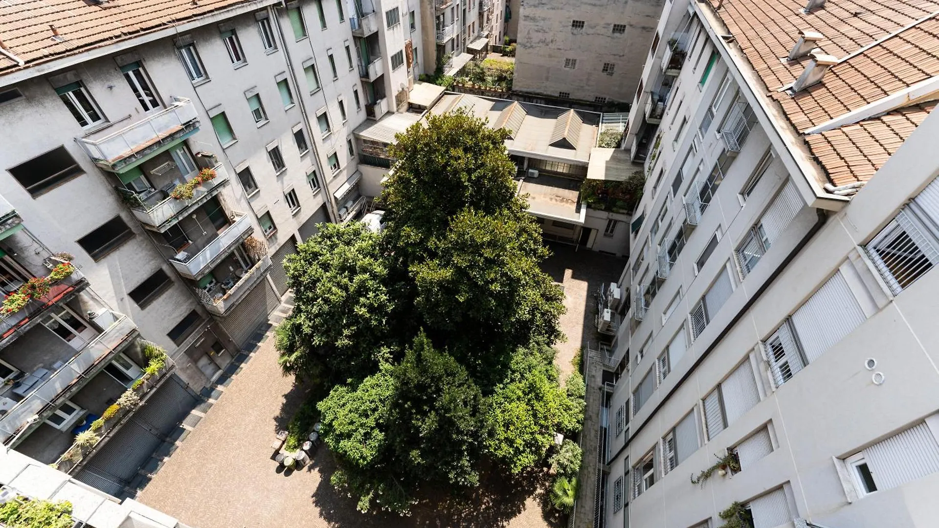 Apartment Casa Washington, Corso Vercelli, Citylife, Milano