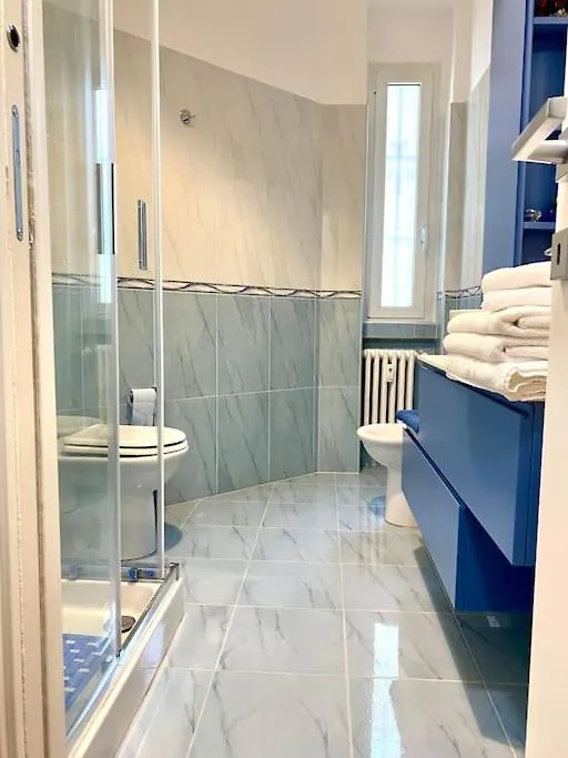 Apartment Casa Washington, Corso Vercelli, Citylife, Milano